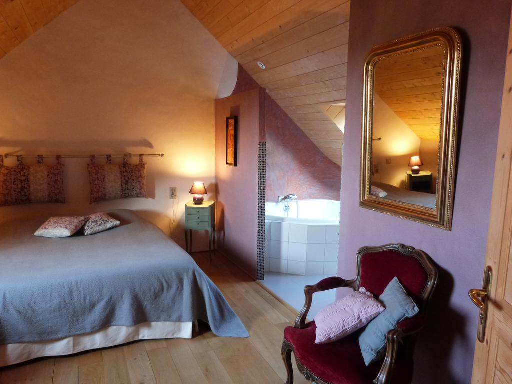 Bed And Breakfast La Fontaine Blanche Melgven Номер фото