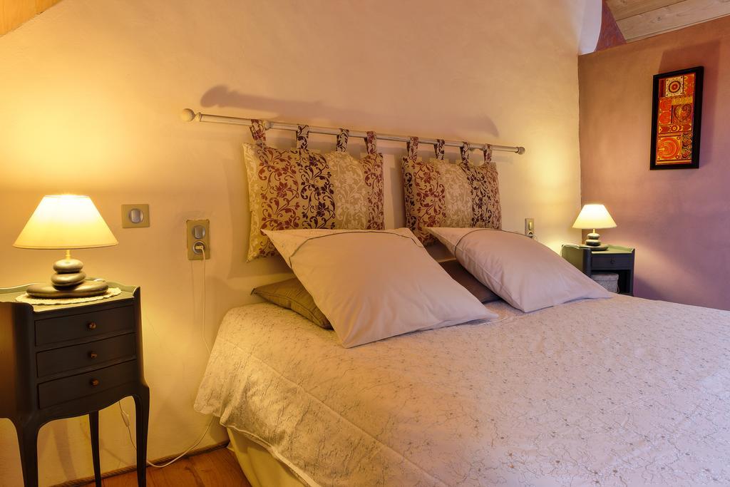 Bed And Breakfast La Fontaine Blanche Melgven Экстерьер фото