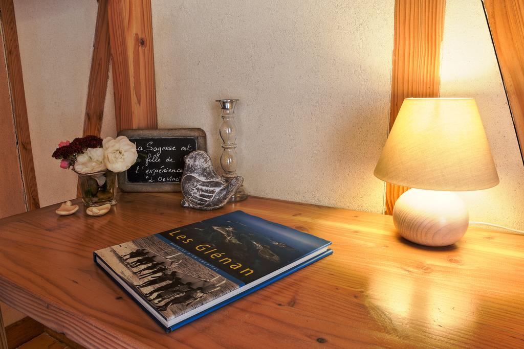 Bed And Breakfast La Fontaine Blanche Melgven Экстерьер фото